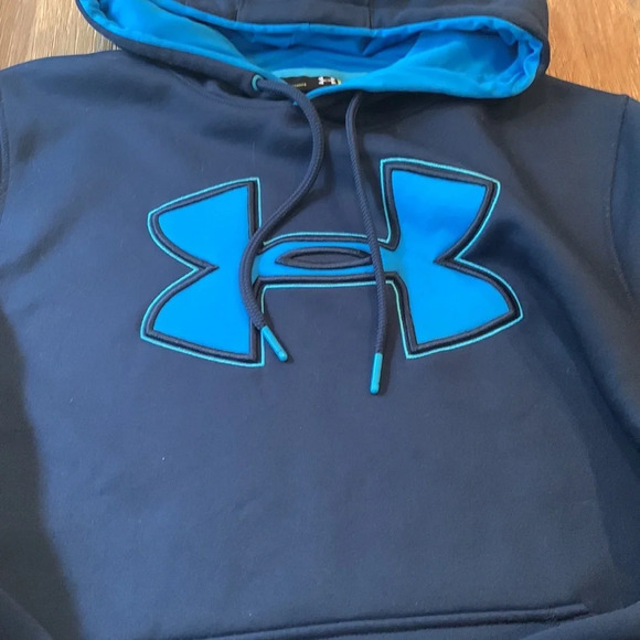 Under Armour size Large hoodie - Picture 3 of 5